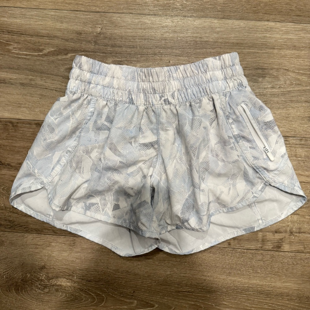 Lululemon Athletica Gray and White Patter Shorts